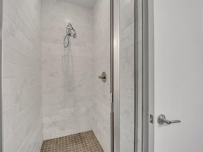 3200  Ross Avenue  40, Dallas Texas 75204