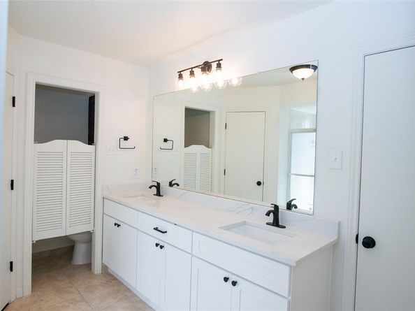 2214  Roundrock Drive , Carrollton Texas 75007