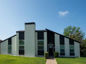 2214  Roundrock Drive , Carrollton Texas 75007