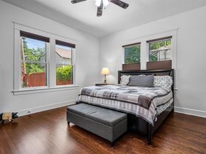 322 S Montclair Avenue , Dallas Texas 75208