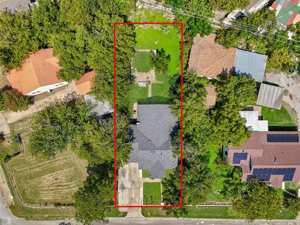 2821  Burchill Road S, Fort Worth Texas 76105