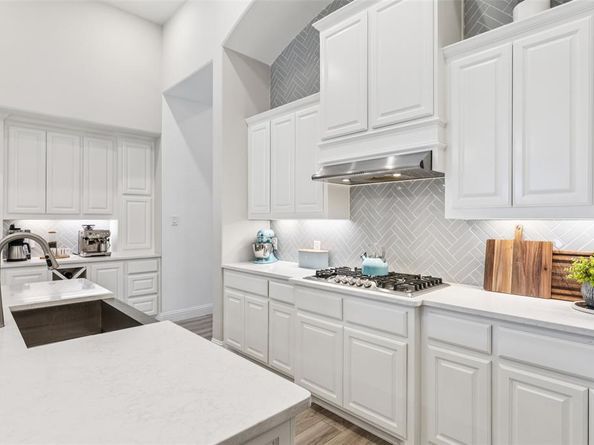 9200  White Birch Trail , Argyle Texas 76226