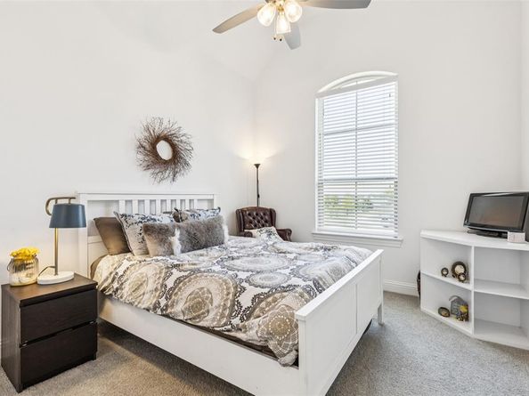 9200  White Birch Trail , Argyle Texas 76226