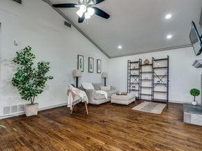6735  Northcreek Lane , Dallas Texas 75240