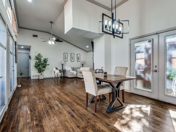 6735  Northcreek Lane , Dallas Texas 75240