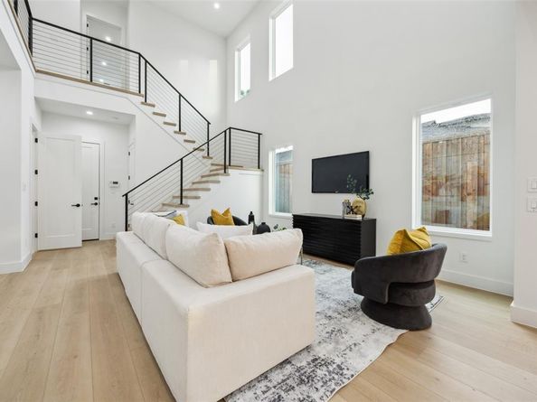 5219  Lindsley Avenue , Dallas Texas 75223