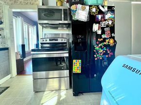 1004 W Avenue D  , Garland Texas 75040