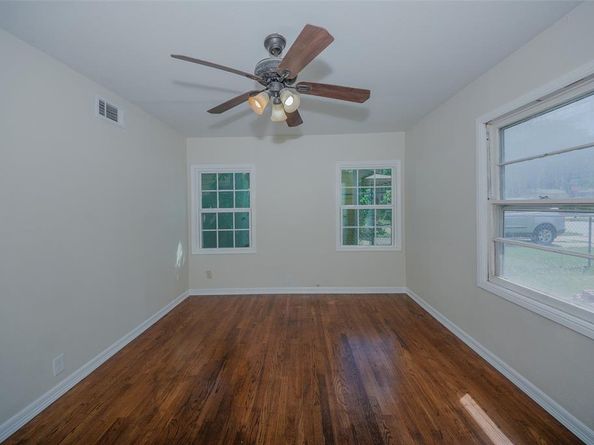4113  Pate Drive , Fort Worth Texas 76119