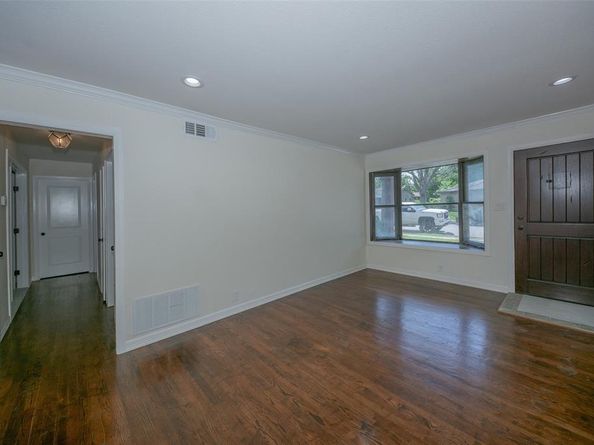 4113  Pate Drive , Fort Worth Texas 76119