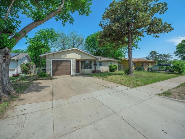 4113  Pate Drive , Fort Worth Texas 76119