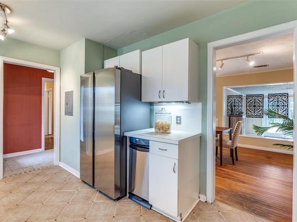430  Mayrant Drive , Dallas Texas 75224