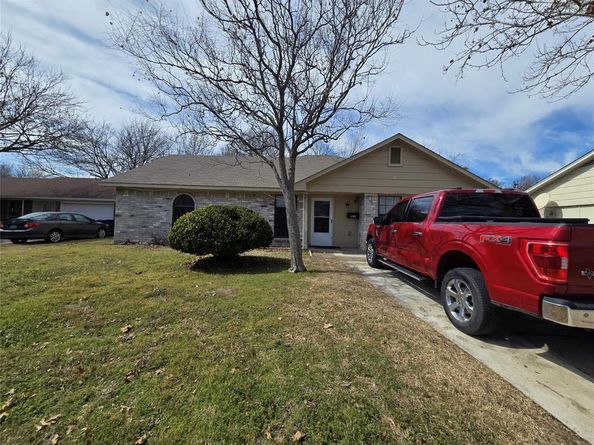 1121  Sam Houston Drive , Garland Texas 75042