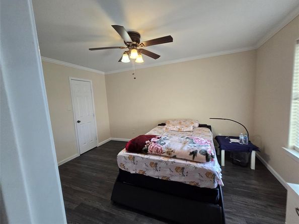 1121  Sam Houston Drive , Garland Texas 75042