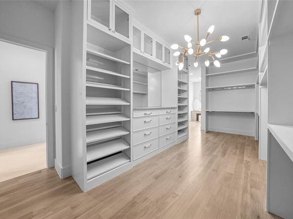 5615  Lobello Drive , Dallas Texas 75229