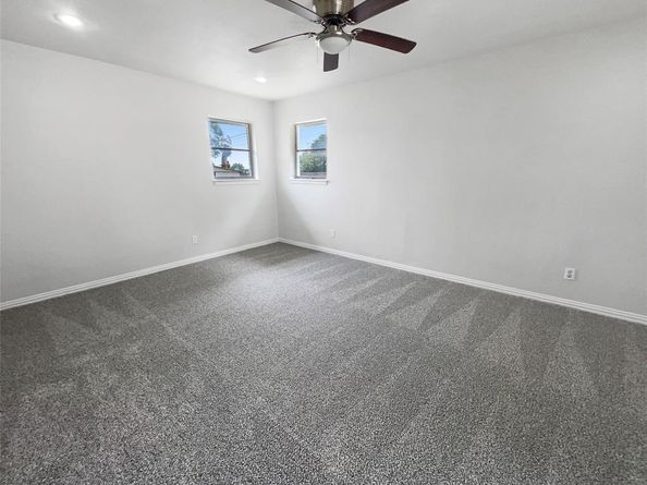 3925  Wedgworth Road S, Fort Worth Texas 76133