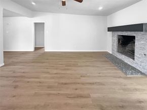 3925  Wedgworth Road S, Fort Worth Texas 76133