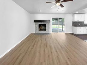 3925  Wedgworth Road S, Fort Worth Texas 76133