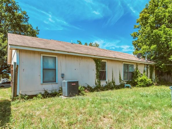 5549  Alexander Drive , Fort Worth Texas 76112