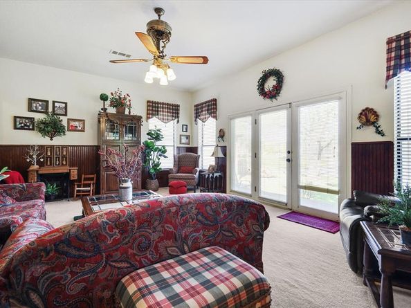 2201  Oak Knoll Court , Colleyville Texas 76034