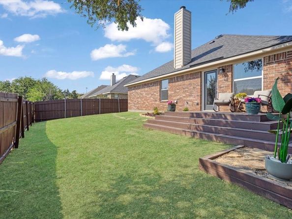 405  Northbrook Avenue , Oak Point Texas 75068