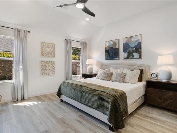 405  Northbrook Avenue , Oak Point Texas 75068