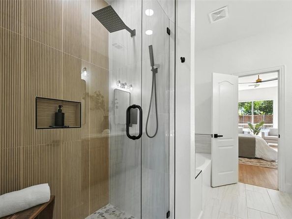 1868  Oak Bend Drive , Rockwall Texas 75087