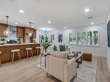 10436  Royalwood Drive 