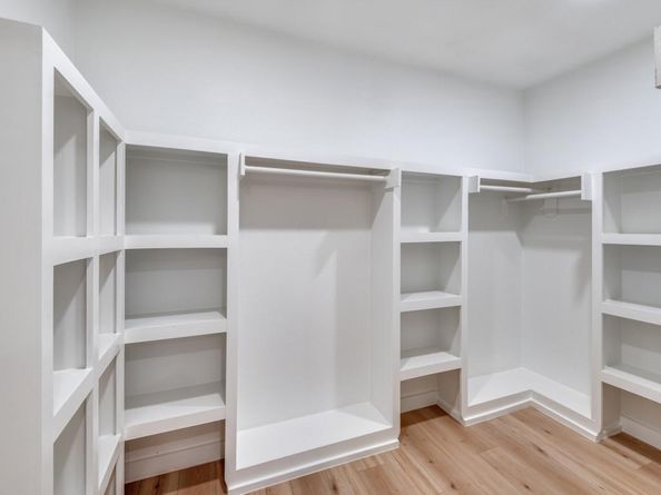 10436  Royalwood Drive , Dallas Texas 75238