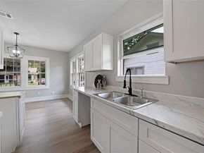 2827  Burger Avenue , Dallas Texas 75215