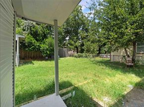 2827  Burger Avenue , Dallas Texas 75215