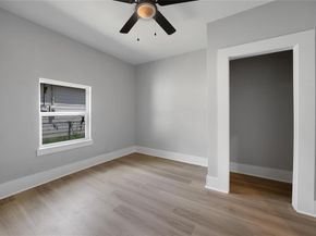 2827  Burger Avenue , Dallas Texas 75215