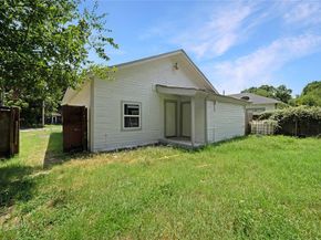 2827  Burger Avenue , Dallas Texas 75215