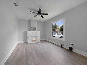 2827  Burger Avenue , Dallas Texas 75215