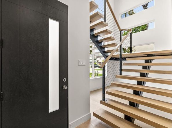 4322  Sexton Lane , Dallas Texas 75229