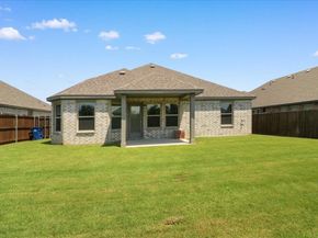 1328  Fox Glen Trail , Crowley Texas 76036