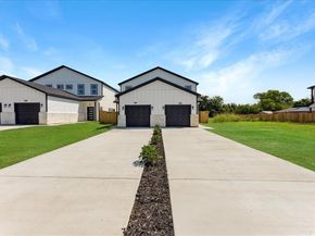13711  Biggs Street , Dallas Texas 75253