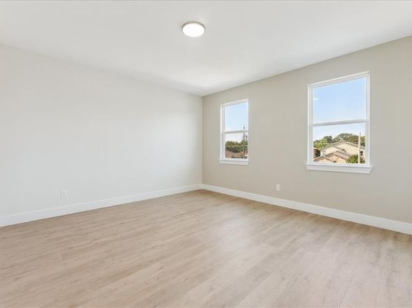13711  Biggs Street , Dallas Texas 75253
