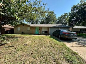 817  Kelley Drive , Everman Texas 76140