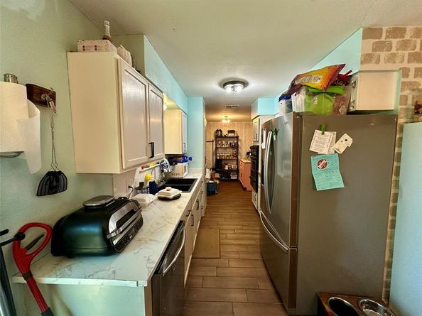 817  Kelley Drive , Everman Texas 76140