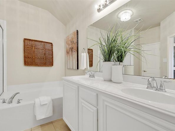 801  Golden Bear Lane , McKinney Texas 75072