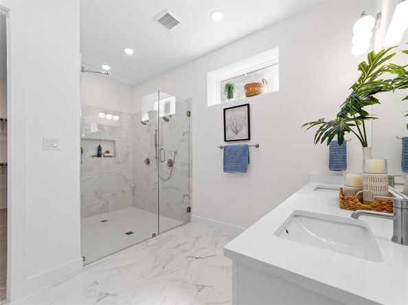 426  Martinique Avenue , Dallas Texas 75223