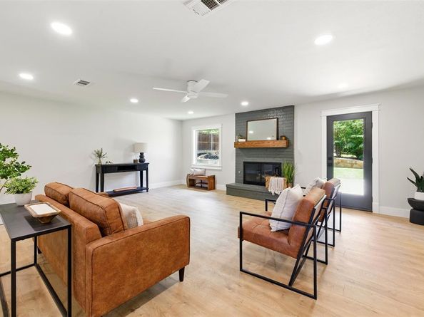 6713  Genoa Road , Fort Worth Texas 76116