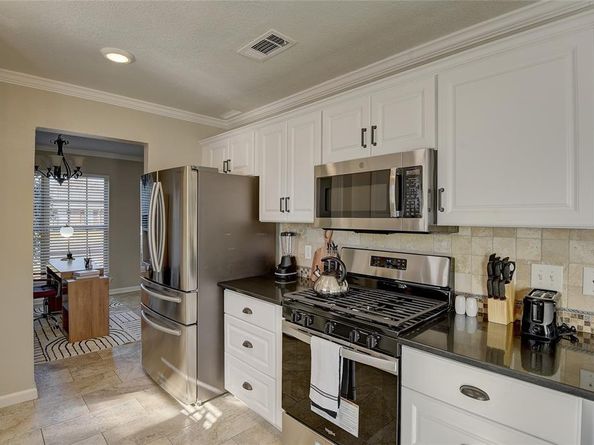 2306  Shadyoaks Lane , Rowlett Texas 75088