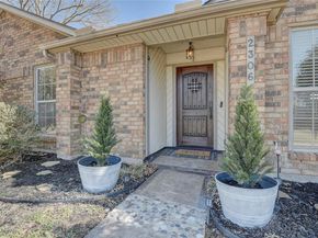 2306  Shadyoaks Lane , Rowlett Texas 75088