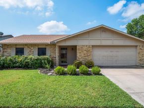 4133  Yellowleaf Drive , Fort Worth Texas 76133