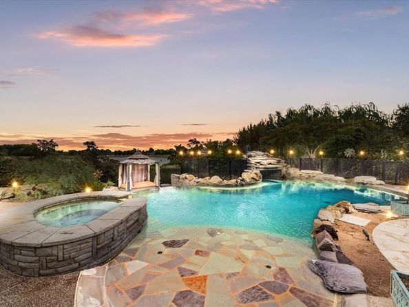 512  Las Lomas Drive , Heath Texas 75032
