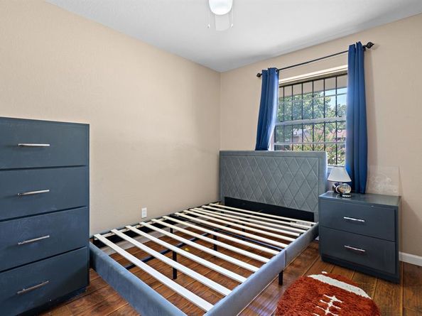 3734  Olney Court , Dallas Texas 75241