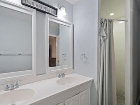 3734  Olney Court , Dallas Texas 75241