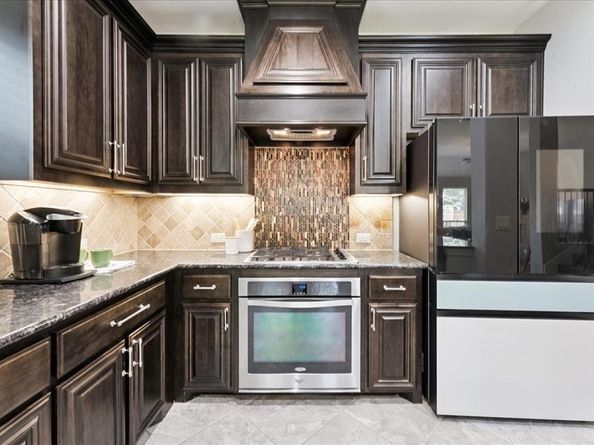 713  Lighthouse Lane , Savannah Texas 76227