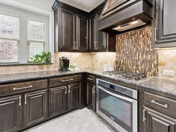 713  Lighthouse Lane , Savannah Texas 76227